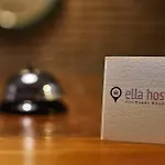 Ella Gran Via בית הארחה
