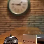 Ella Gran Via בית הארחה 2*