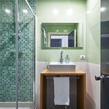 Ella Gran Via 2* Barcelona