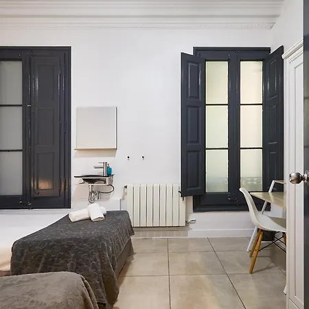 Ella Gran Via Pensionat 2*