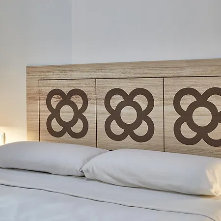 Ella Gran Via Pensionat Barcelona