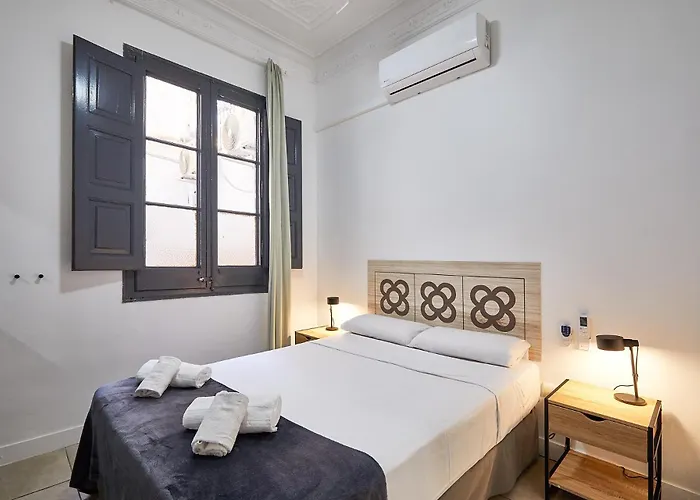 Ella Gran Via Guest house