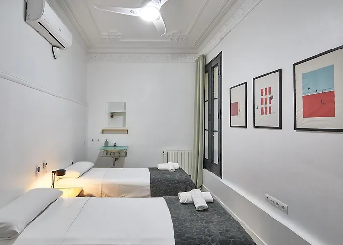 Ella Gran Via Guest house Barcelona