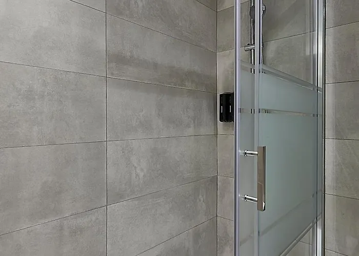 Guest house Ella Gran Via Barcelona