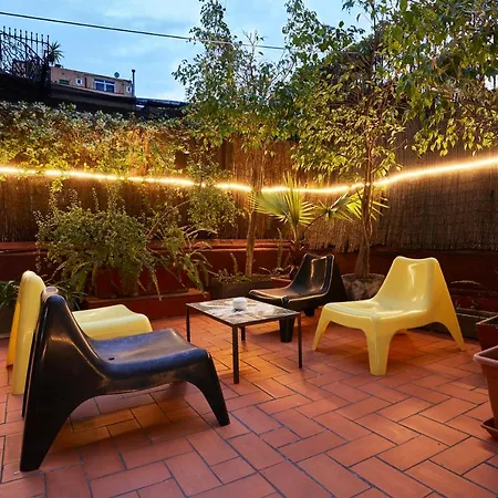 Ella Gran Via Guest house Barcelona
