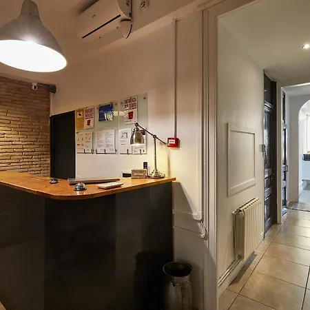 Guest house Ella Gran Via Barcelona