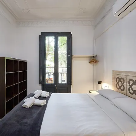 Ella Gran Via 2* Barselona