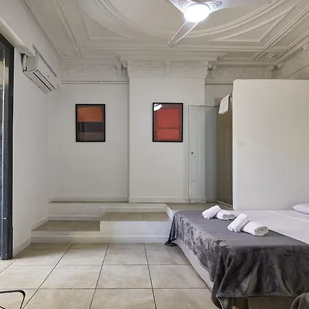 Guest house Ella Gran Via Barcelona